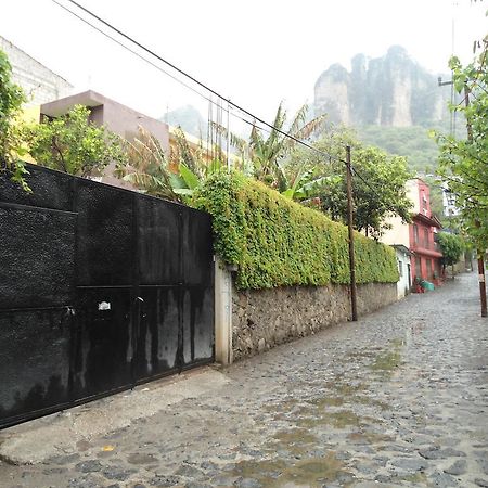 Posada Los Robles テポストラン エクステリア 写真