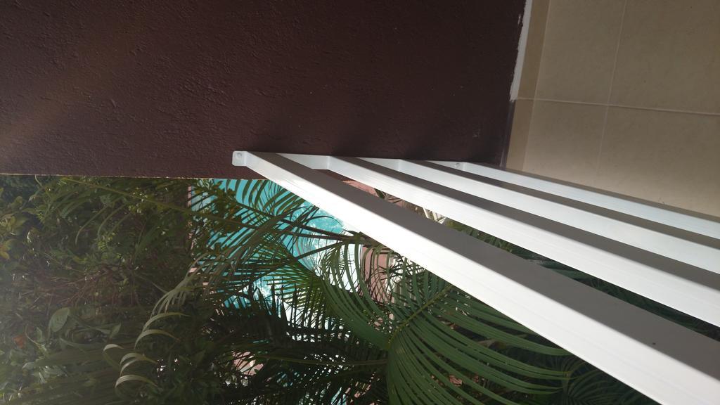 Posada Los Robles テポストラン エクステリア 写真