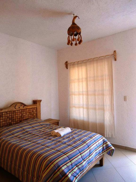 Posada Los Robles テポストラン 部屋 写真
