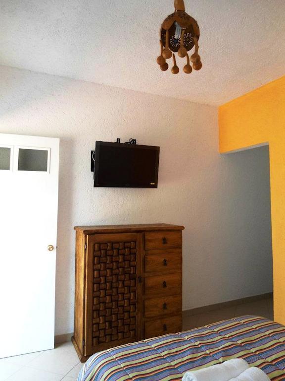 Posada Los Robles テポストラン 部屋 写真